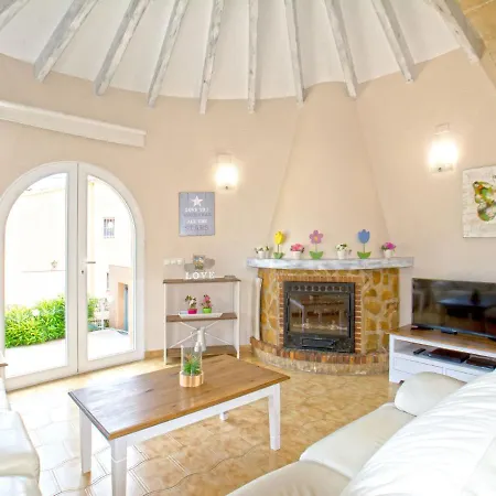 Willa La Calma By Interhome Calpe